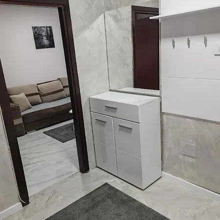 Ana - Stan Na Dan Apartment